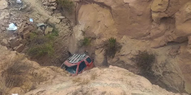 Arequipa: despiste de camioneta dejó una niña fallecida y a su padre gravemente herido 2025